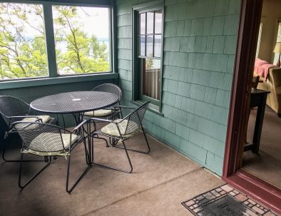 Bluffholm Screened Porch