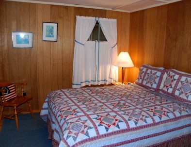 Silverwood Queen Room